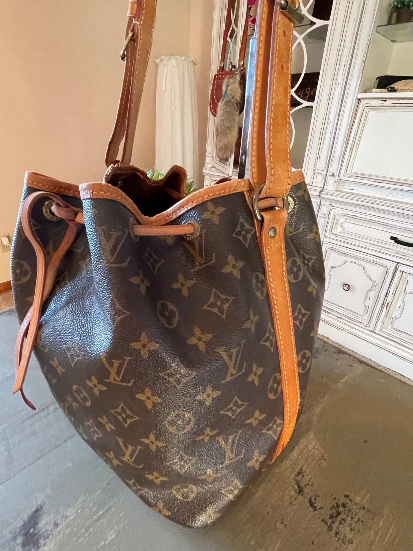 Louis Vuitton Petite Noe