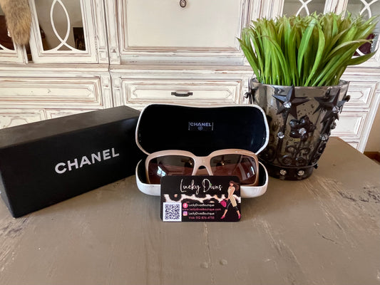 Chanel Sunglasses 5076H - Cream CC-Mother of Pearl Vintage